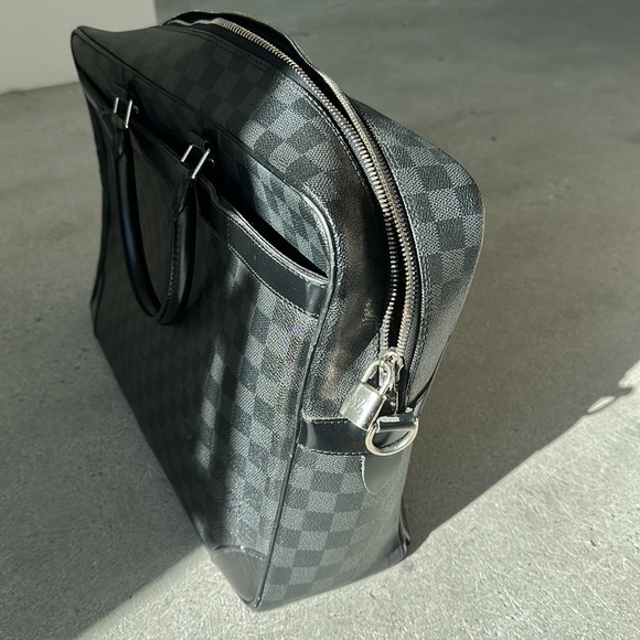 Men’s Louis Vuitton Soft Sided Briefcase - Picture 12 of 14